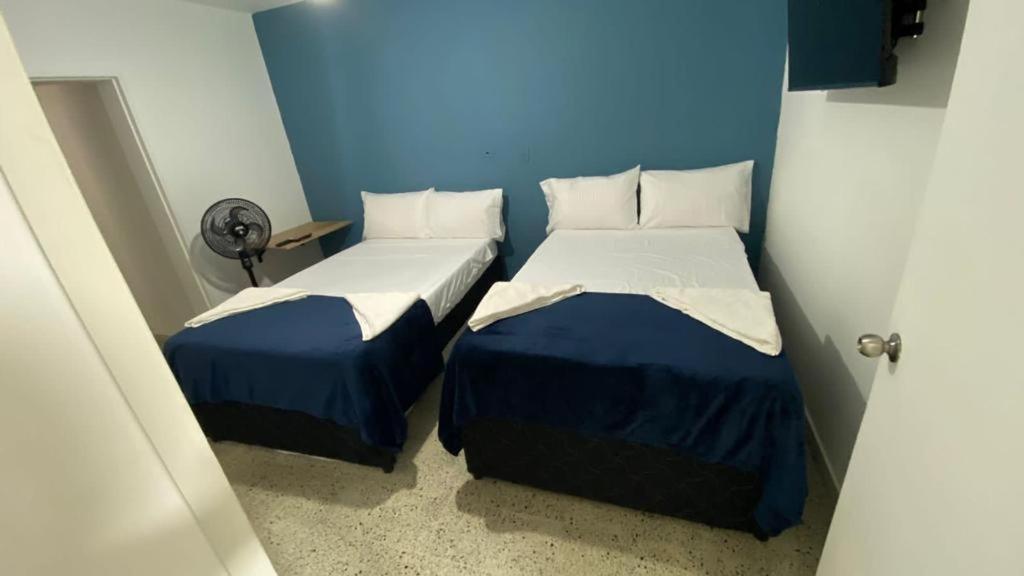 Aparta Hotel Mediterraneo Estadio เมเดยิน ภายนอก รูปภาพ